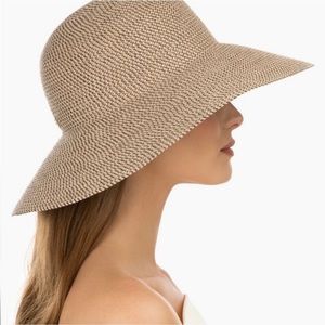 Eric Javits Squishee Hat - Timeless Elegance!